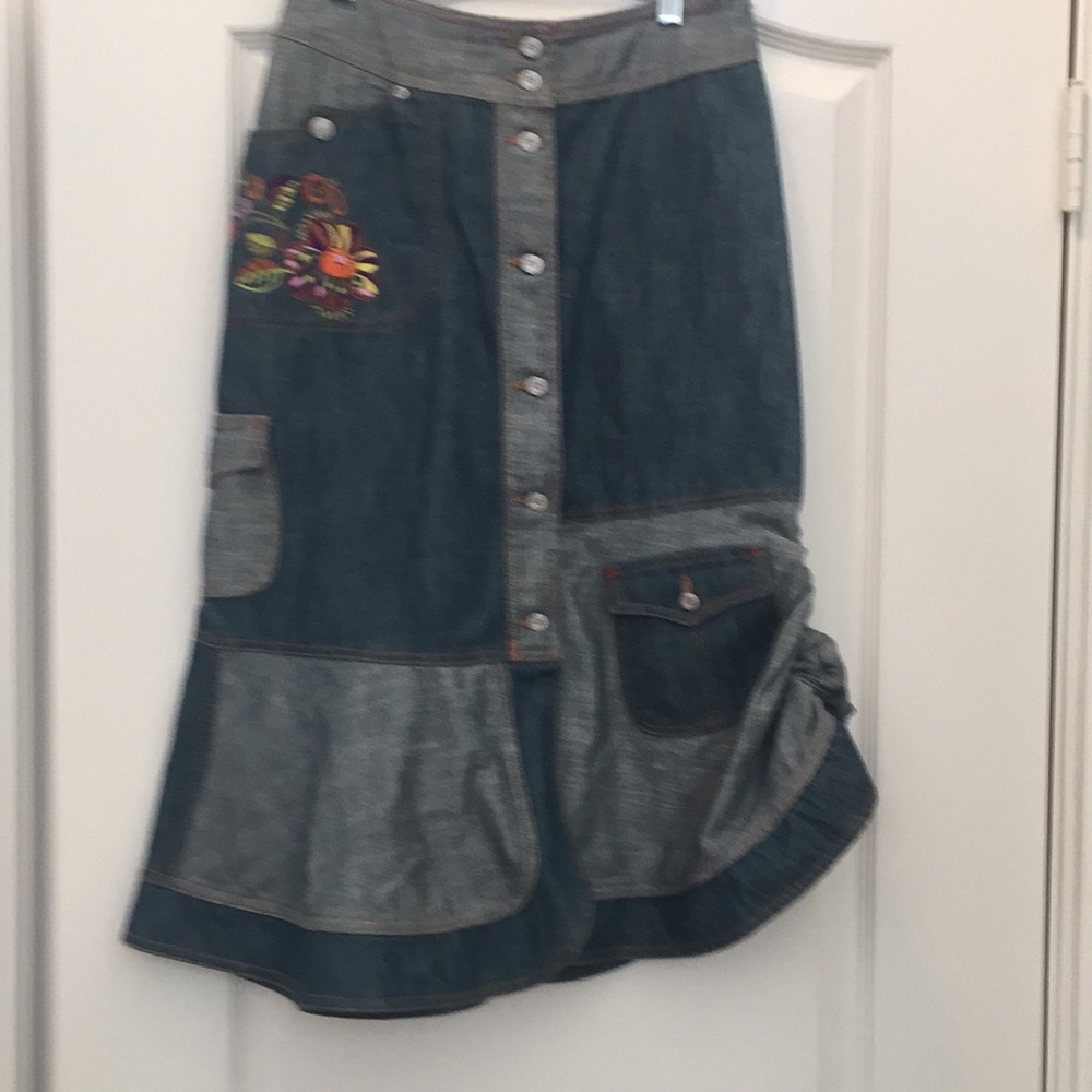 Skirt